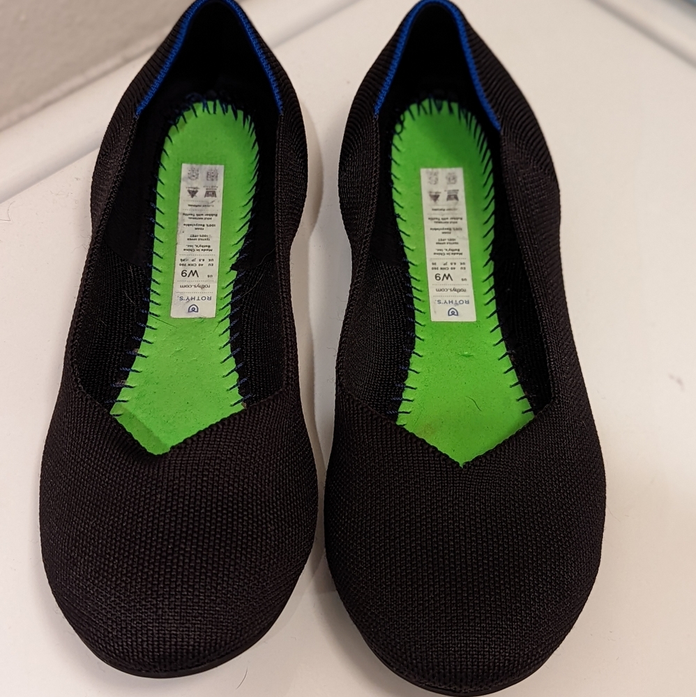 Black Used Women's Rothy's Flats Size 9